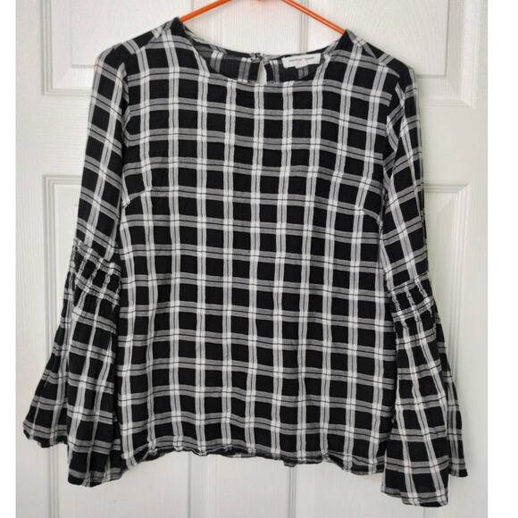 beachlunchlounge Tops - Beach Lunch Lounge Women's Size Small Black & White Check Long Bell Sleeves Top